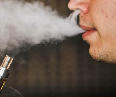 阿联酋将于4月中旬取消电子烟销售禁令